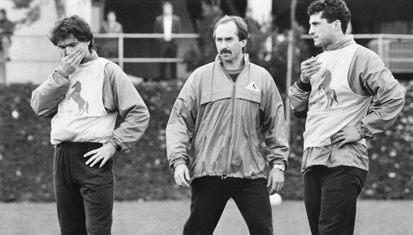 Stielike mit Chapuisat und Türkyilmaz im Training.