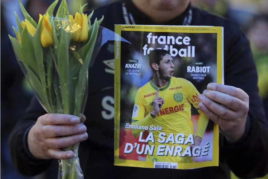 Anhänger des FC Nantes trauern um Emiliano Sala – ein Absturz scheint immer wahrscheinlicher.&nbsp;