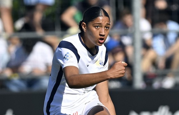 Die Zuercherin Lillian Jane Schertenleib im Finalspiel Blue Stars/FIFA Youth Cup FCZ Frauen gegen Olympique Lyonnais in Zuerich am Donnerstag, 26. Mai 2022. (KEYSTONE/Walter Bieri )