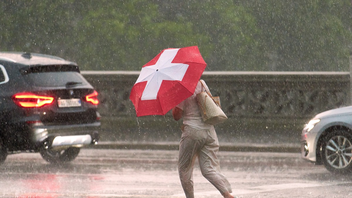 Die-Gewitterbilanz-Felsst-rze-in-der-Innerschweiz-Konzertunterbruch-in-Z-rich