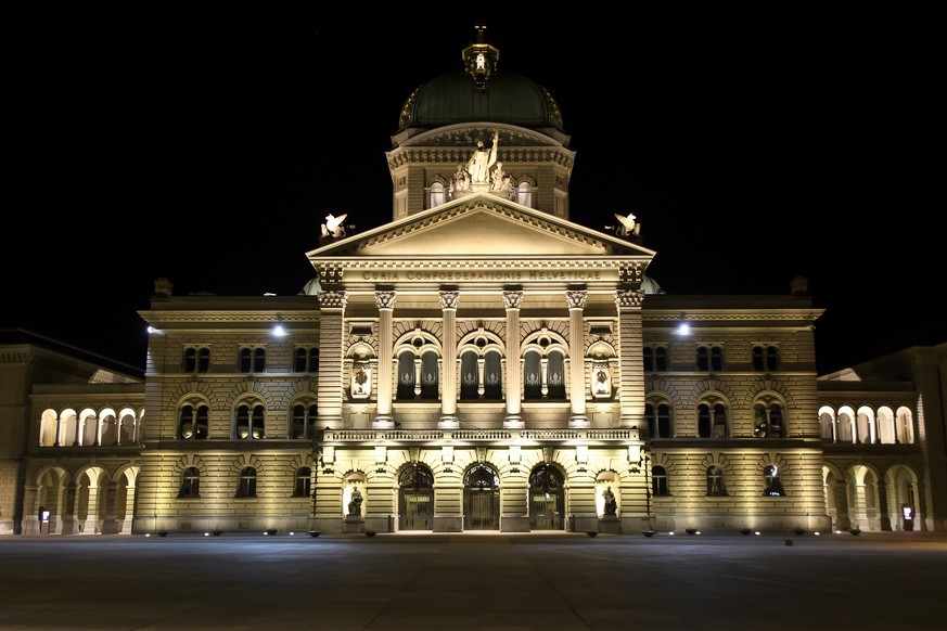 Das Bundeshaus fotografiert waehrend der Coronavirus (Covid-19) Pandemie, am Sonntag, 15. Maerz 2020 in Bern. (KEYSTONE/Anthony Anex)