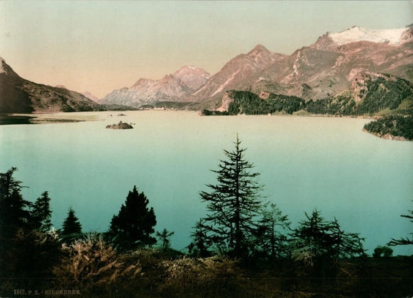 Blick auf den Silsersee im Oberengadin.