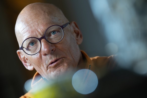 Heinz Frei, Spitzensportler und Speaker, Pensionaer, am Dienstag, 17. September 2024, in Oberbipp. Foto: Marcel Bieri
