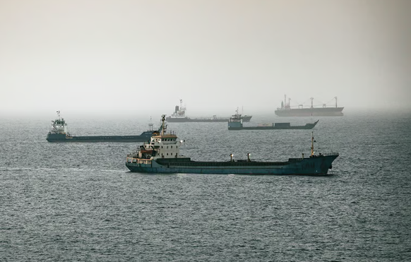 Öl-Tanker in der Strasse von Hormus: Der Iran verlangt Geld für die Durchfahrt.