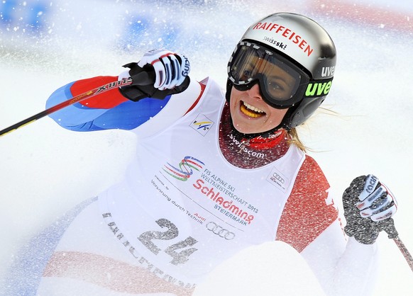 ZUM SAISONSTART DES SKI-ALPIN WELTCUP AM SAMSTAG, 22. OKTOBER 2016, IN SOELDEN, STELLEN WIR IHNEN FOLGENDES BILDMATERIAL ZUR KARRIERE DER LETZTJAEHRIGEN GEWINNERIN LARA GUT ZUR VERFUEGUNG - epa0252134 ...