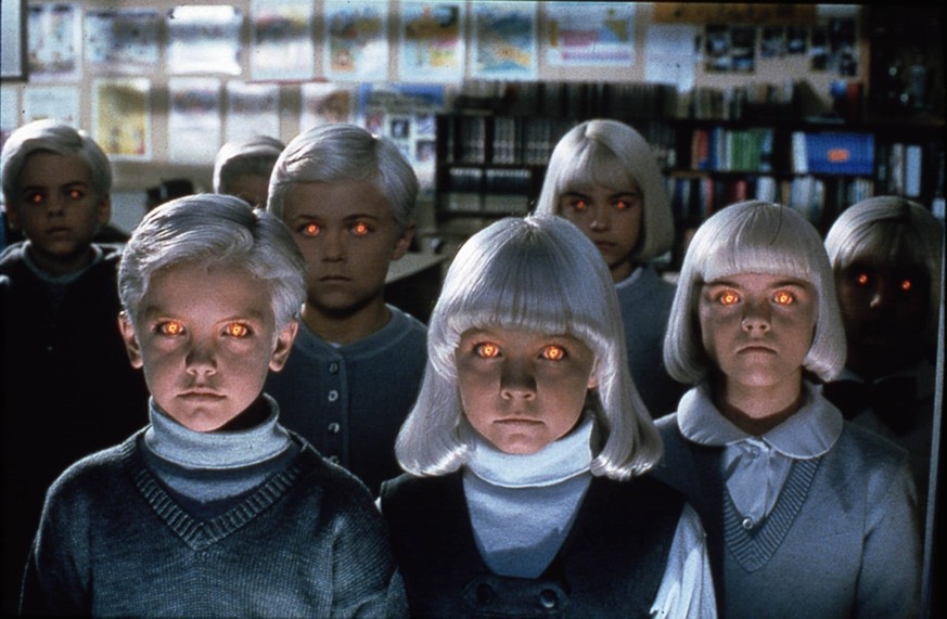 VILLAGE OF THE DAMNED US 1995 Also Known As: John Carpenters Village of the Damned 1995 Date: 1995. Strictly editorial use only in conjunction with the promotion of the film. Credit line mandatory. Th ...