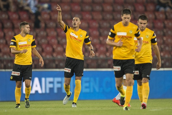 Ein Schuss, ein Tor: YB-Goalgetter Guillaume Hoarau schockt den FCZ.