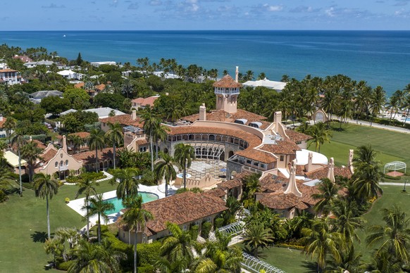 FILE - An aerial view of former President Donald Trump&#039;s Mar-a-Lago club in Palm Beach, Fla., on Aug. 31, 2022. A federal judge has appointed Raymond Dearie, a veteran New York jurist to serve as ...