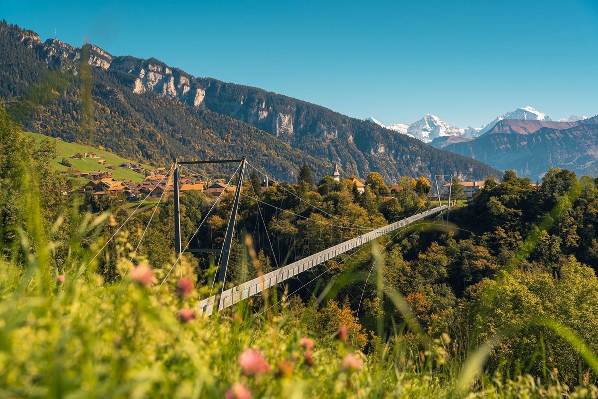 Ne vous laissez pas convaincre que la Suisse n'est plus belle. Ici, une photo de l'Oberland bernois, près de Sigriswil.