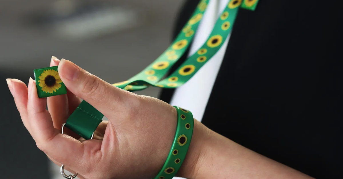 10'000 Bändel verteilt: Jetzt rollen die SBB das Sunflower-Projekt schweizweit aus