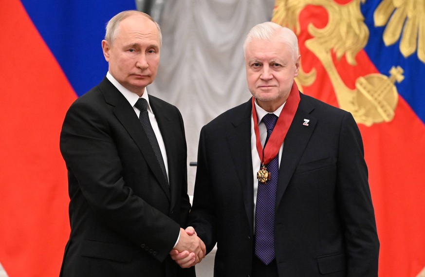 Russia Putin State Awards Presentation 8490533 02.08.2023 Russian President Vladimir Putin awards Sergey Mironov, a member of the State Duma and leader of the Just Russia - Patriots - For Truth Party  ...
