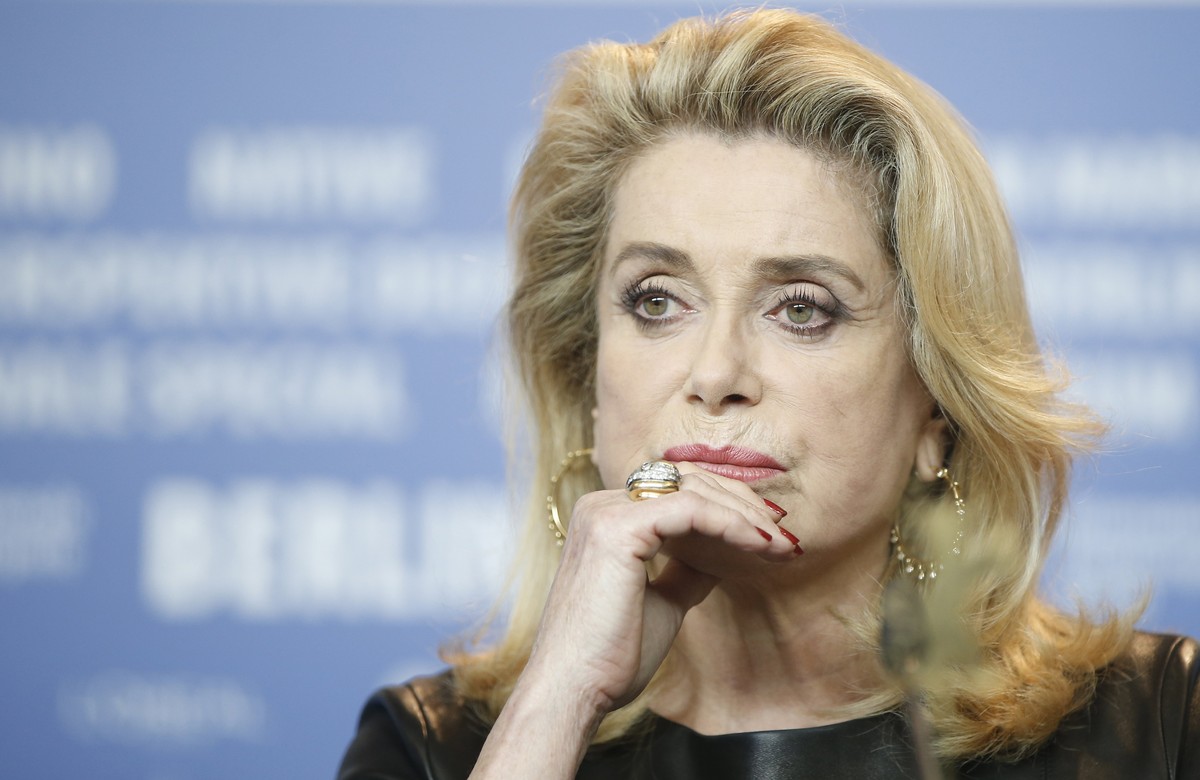 epa06429303 (FILE) - French actress Catherine Deneuve poses during the press conference for 'Sage Femme' (The Midwife) during the 67th annual Berlin Film Festival, in Berlin, Germany, 14 Feb ...