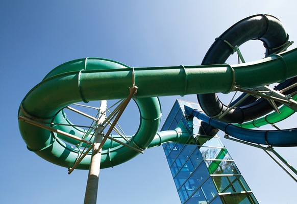 Hallenbad Rutschbahnen Rutschen Schweiz Beste Röhrenrutschen Locarno Lido