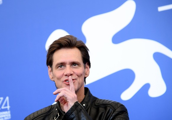 epa06185106 US actor Jim Carrey poses during a photocall for &#039;Jim &amp; Andy: The great beyond-The story of Jim Carrey&#039; during the 74th Venice Film Festival in Venice, Italy, 05 September 20 ...