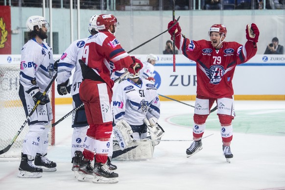 Rapperswils Danny Kristo jubelt nach seinem 4:0 Tor im Swiss Ice Hockey Cup 1/4 Finalspiel zwischen den SC Rapperswil-Jona Lakers und dem EV Zug, am Dienstag, 26. November 2019, in der St. Galler Kant ...