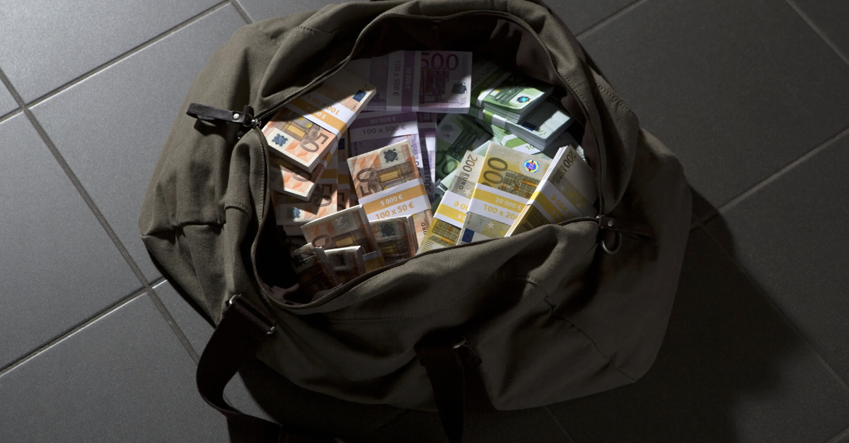 S-cke-voller-Bargeld-Menschenh-ndler-Untergrund-Banken-aus-China-sind-auf-dem-Vormarsch