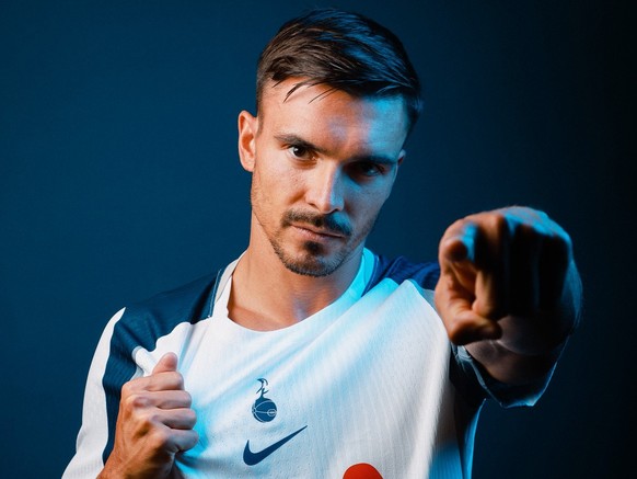 &lt;p&gt;Nach einem Jahr bei Bayern München geht &lt;strong&gt;João Palhinha&lt;/strong&gt; zurück nach England. Der Portugiese wird für ein Jahr an die &lt;strong&gt;Tottenham Hotspur&lt;/strong&gt;  ...