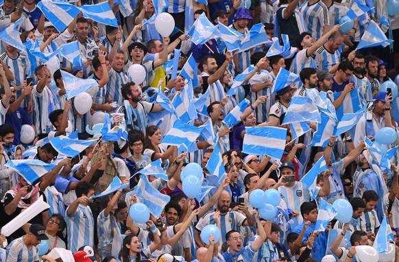 FUSSBALL WM 2022 Finale Argentinien - Frankreich 18.12.2022 Fans der Argentinischen Nationalmannschaft *** FOOTBALL World Cup 2022 Final Argentina France 18 12 2022 Argentina National Team Fans