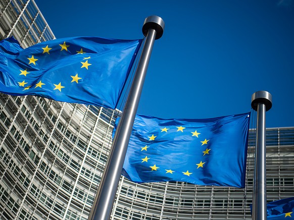 ARCHIVE - EU flags in front of the European headquarters