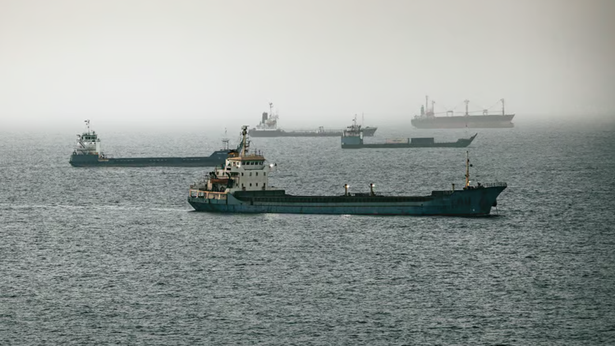 Öl-Tanker in der Strasse von Hormus: Der Iran verlangt Geld für die Durchfahrt.