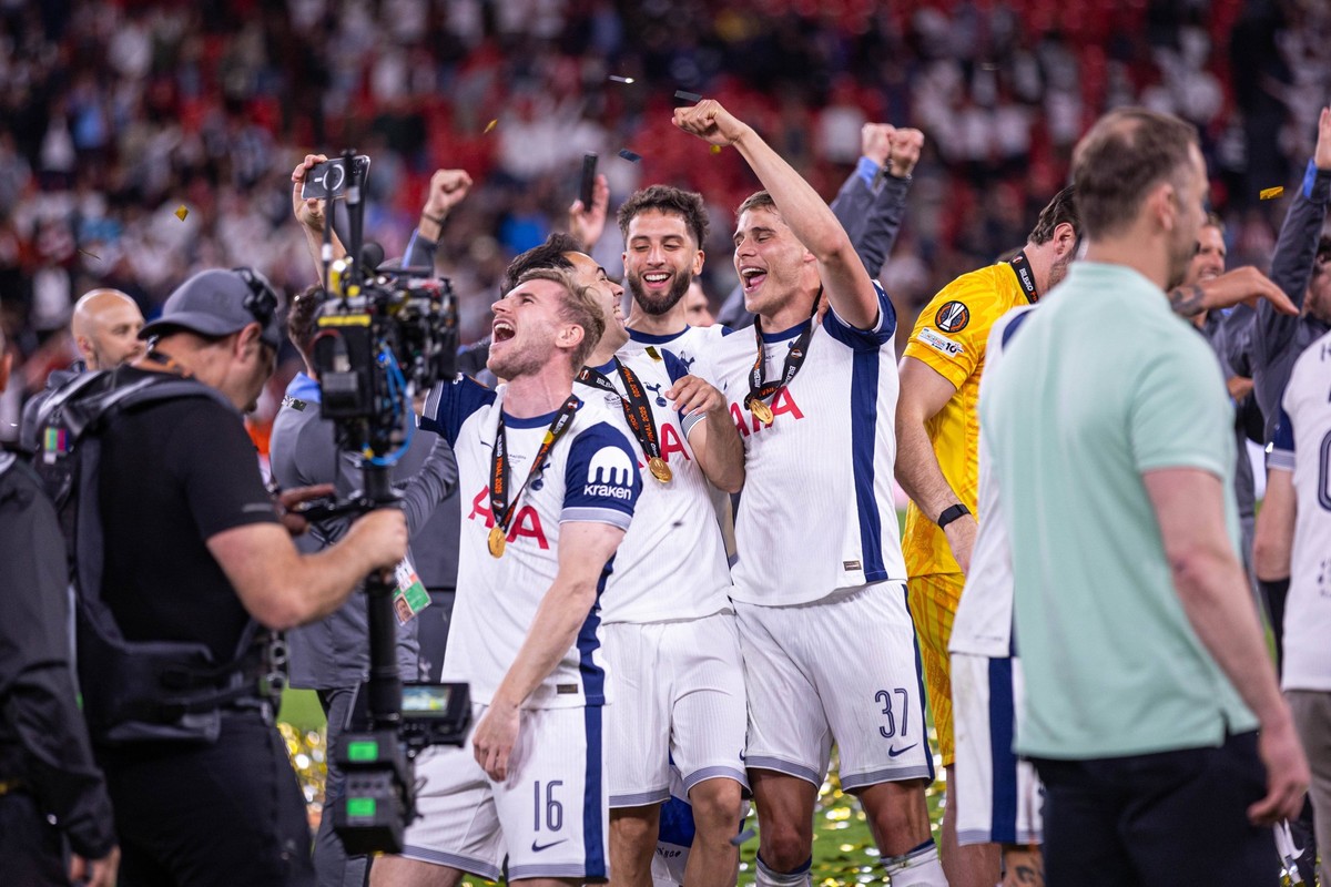 BILBAO 21.05.2025 FINAL LIGA EUROPY UEFA SEZON 2024/25 --- UEFA EUROPA LEAGUE FINAL MATCH SEASON 2024/25 IN BILBAO: TOTTENHAM HOTSPUR - Manchester United, ManU NZ TIMO WERNER MICKY VAN DE VEN SERGIO R ...