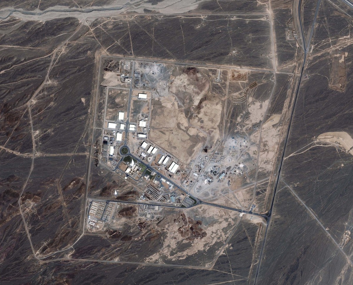 This Aug. 12, 2006 IKONOS satellite image provided by GeoEye on Tuesday, Aug. 22, 2006 purports to show the Natanz nuclear facility in Iran. Iran's unprecedented refusal to allow access to its un ...
