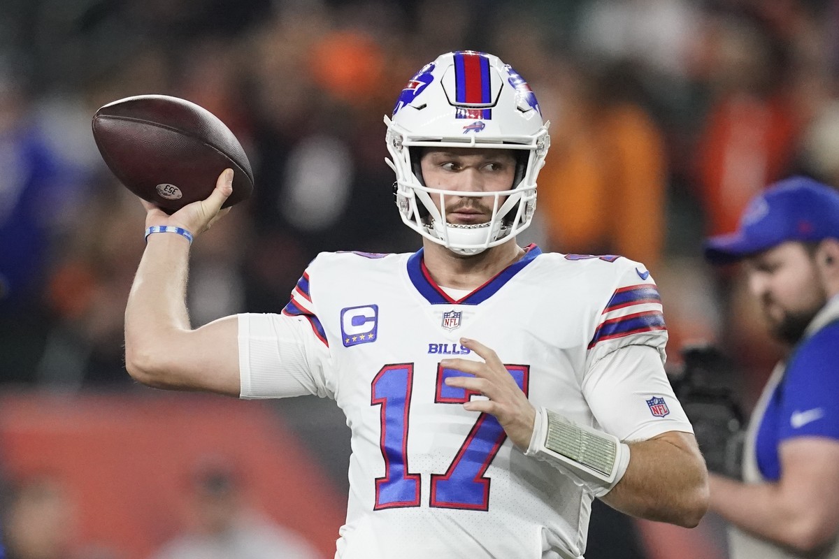 Buffalo Bills quarterback Josh Allen throws before an NFL football game against the Cincinnati Bengals, Monday, Jan. 2, 2023, in Cincinnati. (AP Photo/Joshua A. Bickel)