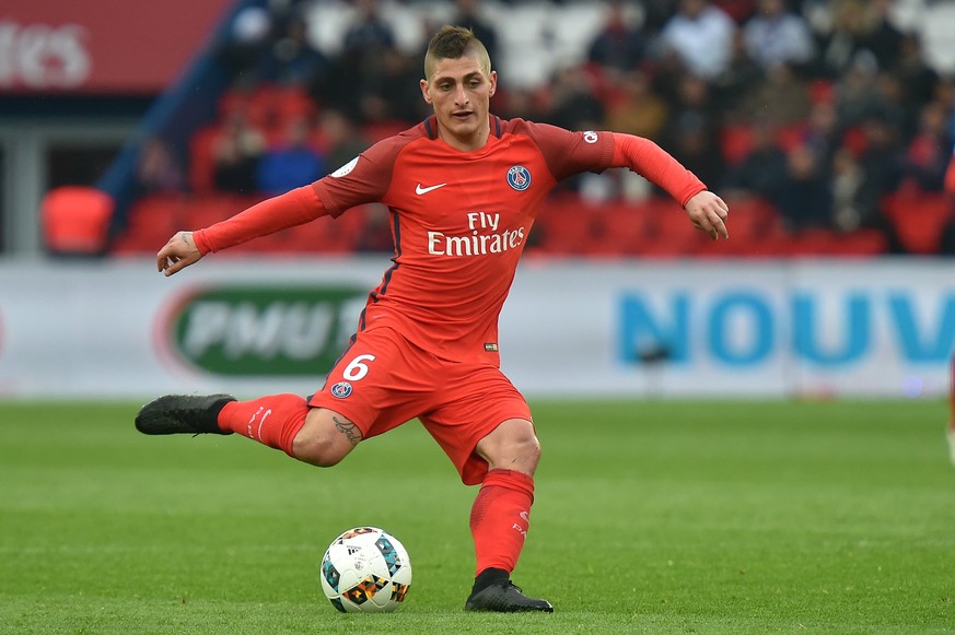 epa05947111 Paris Saint Germain&#039;s Marco Verratti in action during the French Ligue 1 soccer match between Paris Saint-Germain (PSG) and SC Bastia at the Parc des Princes stadium in Paris, France, ...