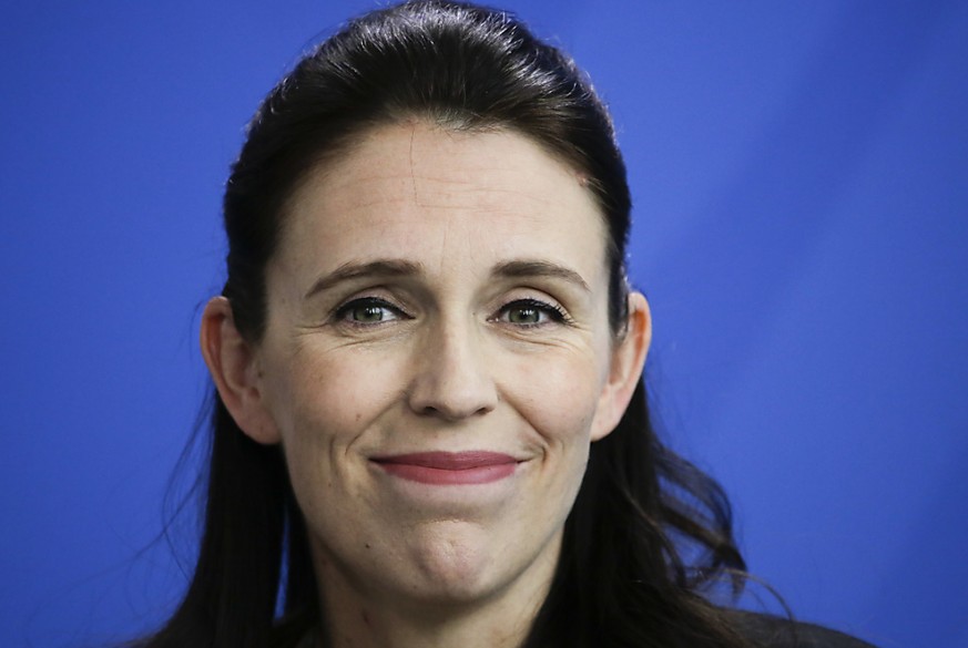 Neuseelands Premierministerin Jacinda Ardern hat einer gestressten Mutter im Supermarkt ausgeholfen. (Archiv)