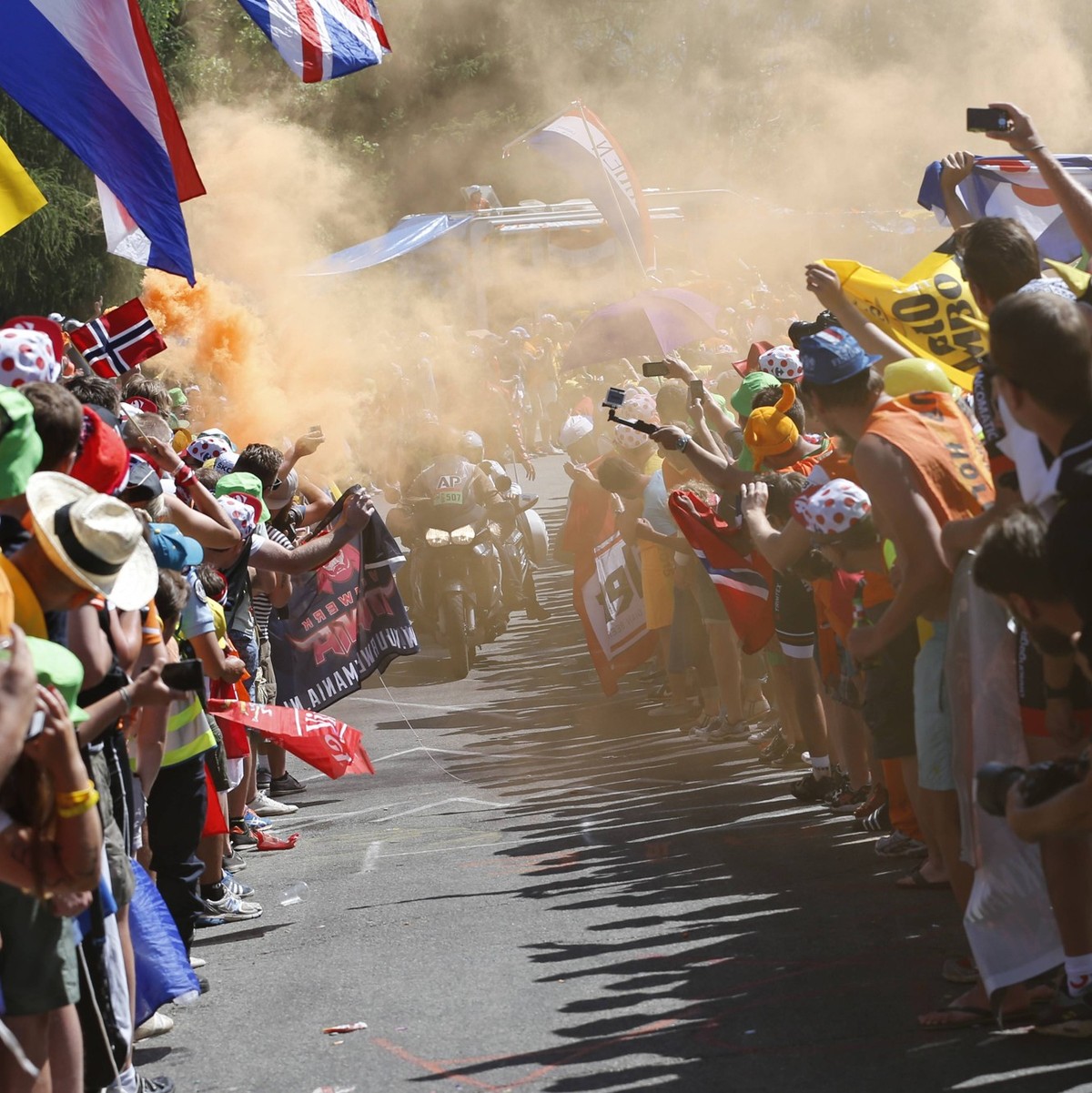 - ALPE D HUEZ, FRANCE: Illustration picture shows cycling fans during stage 20 of the 2015 edition of the Tour de France cycling race, 110,5 km from Modane to Alpe d Huez, France, Saturday 25 July 201 ...