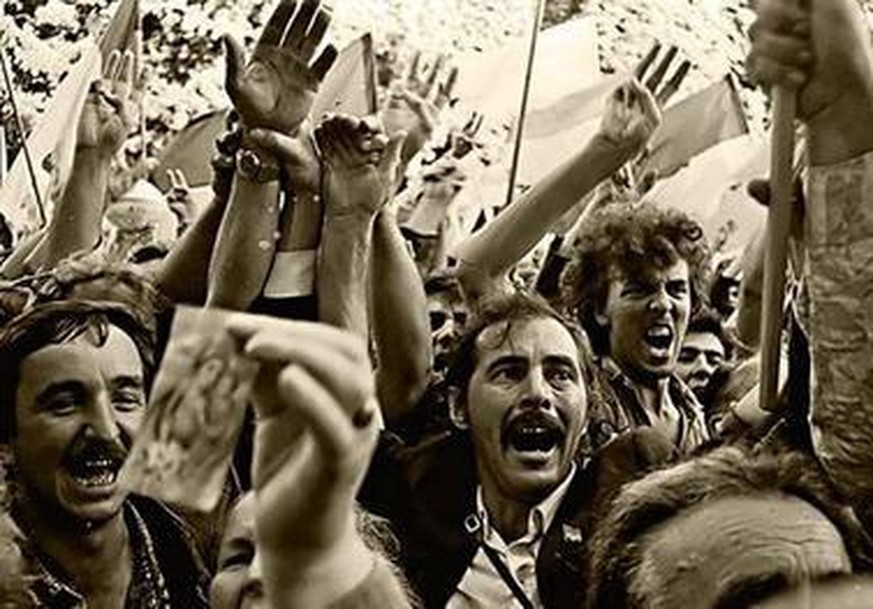 People celebrate the declaration near the Verkhovna Rada building (24 August 1991)
By Pavlo Pashchenko - Павло Пащенко — Does Ukraine really want to be sovereign nation?, Kyiv Post (2 December 2010),  ...