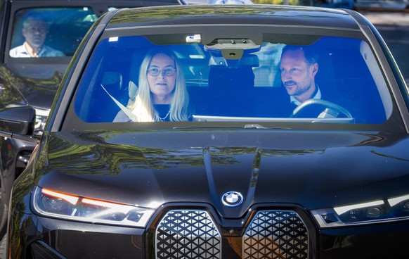 Norway's Crown Prince Haakon and Crown Princess Mette-Marit leave the Rikshospitalet, where King Harald is hospitalized, in Oslo, Tuesday, Aug. 25, 2026. (Ole Berg-Rusten/NTB Scanpix via AP)
Prin ...