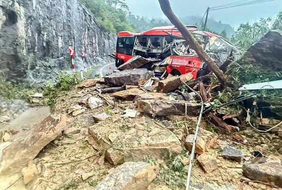 A passenger bus is crushed by a fatal landslide on Khanh Le pass in Khanh Hoa province, Vietnam, Monday, Nov. 17, 2025. (Minh Bang/VNExpress via AP)
Vietnam Landslide