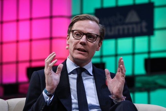 epa06318461 Cambridge Analytica CEO Alexander Nix speaks during the last day the 7th Web Summit in Lisbon, Portugal, 9th November 2017. The annual technology and internet conference attracts over 60,0 ...