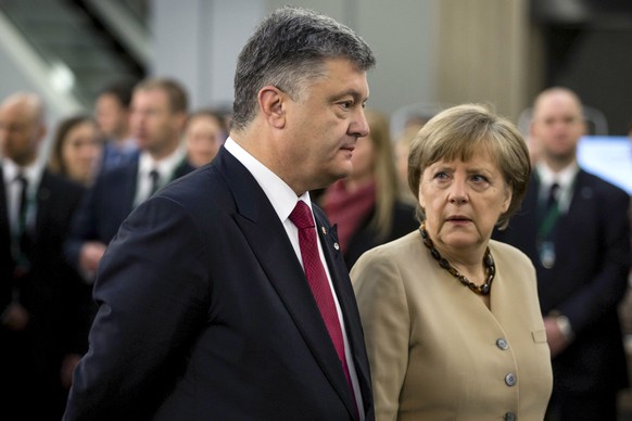 Riga, 22. Mai 2015 - Petro Poroschenko, Praesident der Ukraine, und Angela Merkel, Bundeskanzlerin von Deutschland, waehrend des EU-Gipfels zur osteuropaeischen Partnerschaft - Foto: Mikhail Palinchak ...