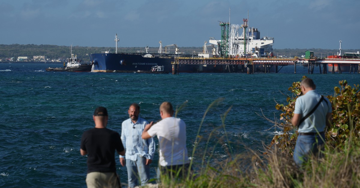 «Wertvolle Fracht»: Russischer Tanker entlädt Öl in Kuba