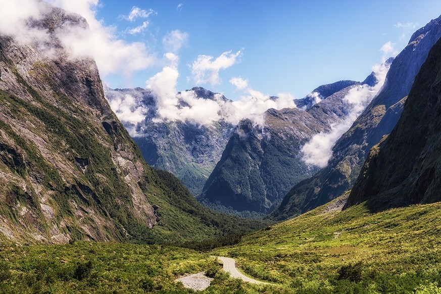 Spektakulärste Strassen der Welt Milford Road Neuseeland