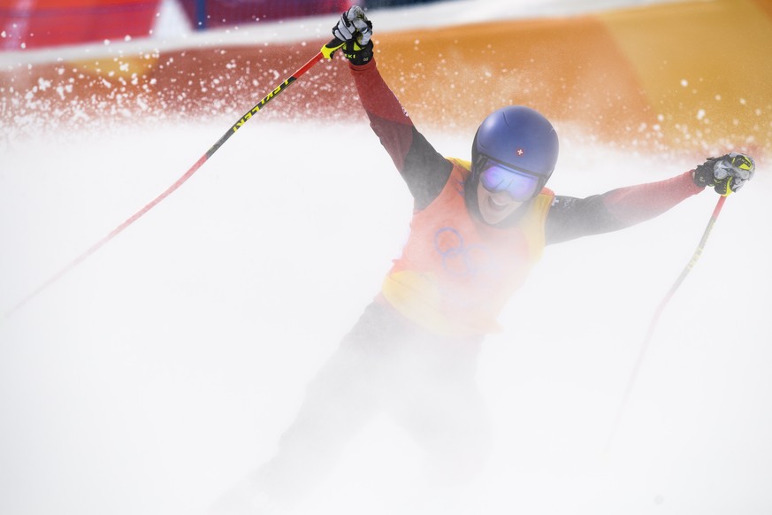 epa06556451 Fanny Smith of Switzerland celebrates after placing third in the Women&#039;s Freestyle Skiing Ski Cross competition at the Bokwang Phoenix Park during the PyeongChang 2018 Olympic Games,  ...