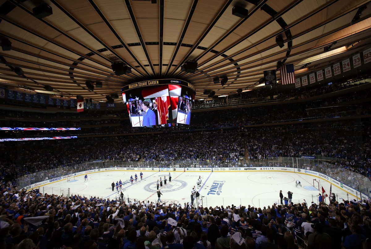 Spektakel in der besten Liga der Welt: In der NHL will jeder Hockey-Profi landen.