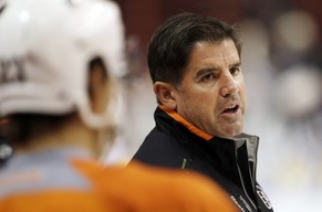 Peter Laviolette wird nach der WM in Nashville an der Bande stehen.