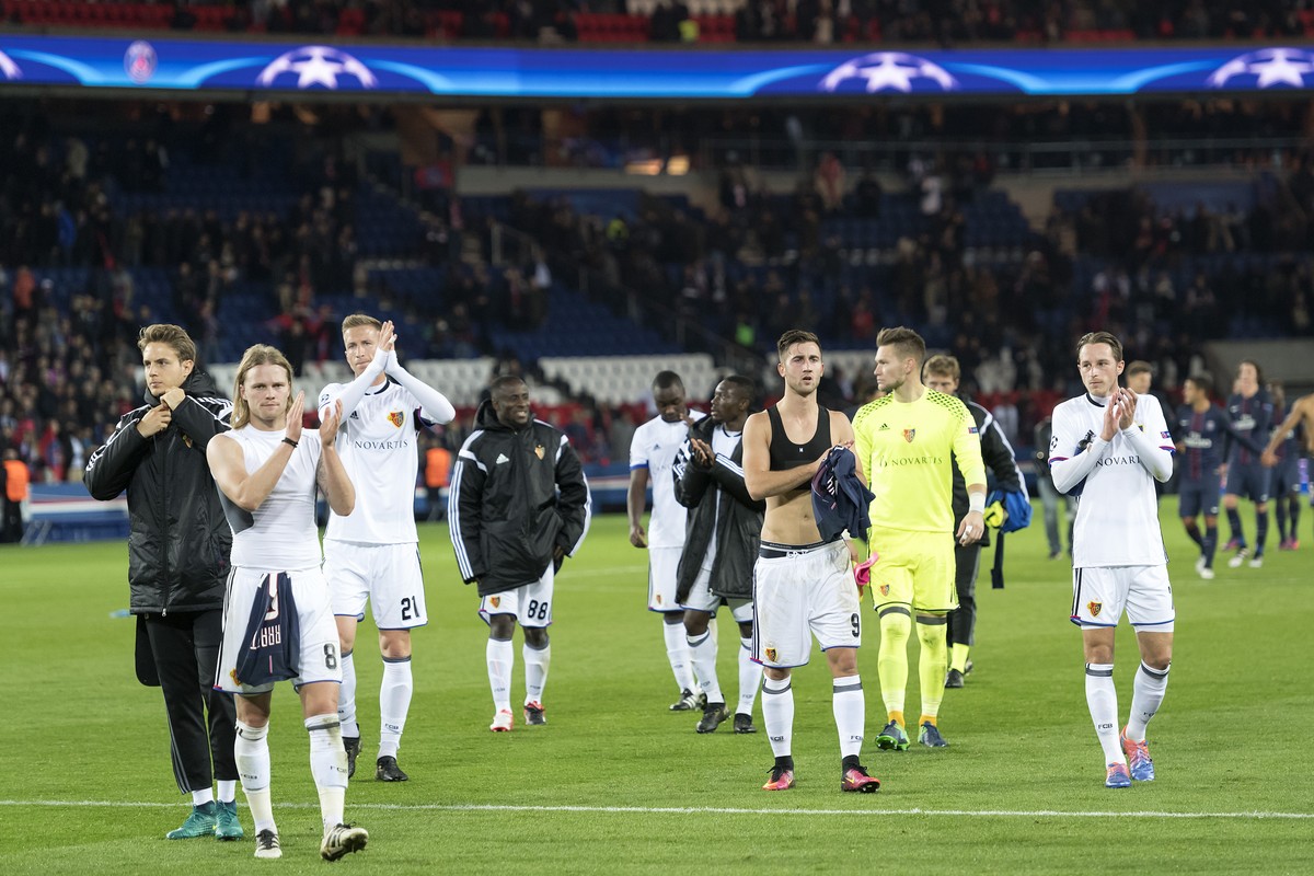 Basel's players thank the fans after the UEFA Champions League Group stage Group A matchday 3 soccer match between France's Paris Saint-Germain Football Club and Switzerland's FC Basel  ...