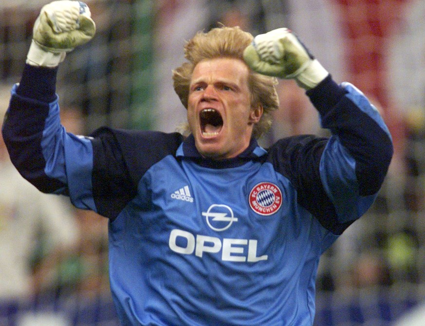 23.05.2001: Oli Kahn hält im CL-Final gegen Valencia drei Elfmeter und wird endgültig zum Titan