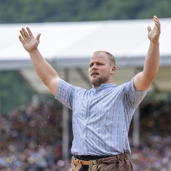 Lars Voggensperger im 1. Gang beim Eidgenoessischen Schwing- und Aelplerfest 2025 Glarnerland (ESAF), am Samstag, 30. August 2025, in Mollis. (KEYSTONE/Urs Flueeler)
