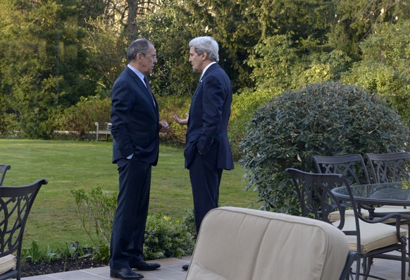 Redebedarf: Die Aussenminister Sergej Lawrow und John Kerry&nbsp;im März 2014 in den Niederlanden.