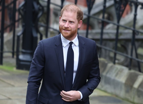 epa12660924 Prince Harry arrives at the Royal Courts of Justice in London, Britain, 19 January 2026. Prince Harry, along with others, including Elton John and Elizabeth Hurley, is bringing a case agai ...