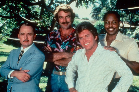 Mosley (ganz rechts) mit den «Magnum»-Co-Stars John Hillerman, Tom Selleck und Larry Manetti (von links).