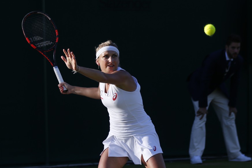 Wegen der anbrechenden Dämmerung musste die zweite Partie von Timea Bacsinszky am Freitag unterbrochen werden.