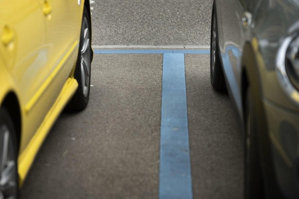 Weniger Parkplätze in der blauen Zone? Das dann doch nicht.