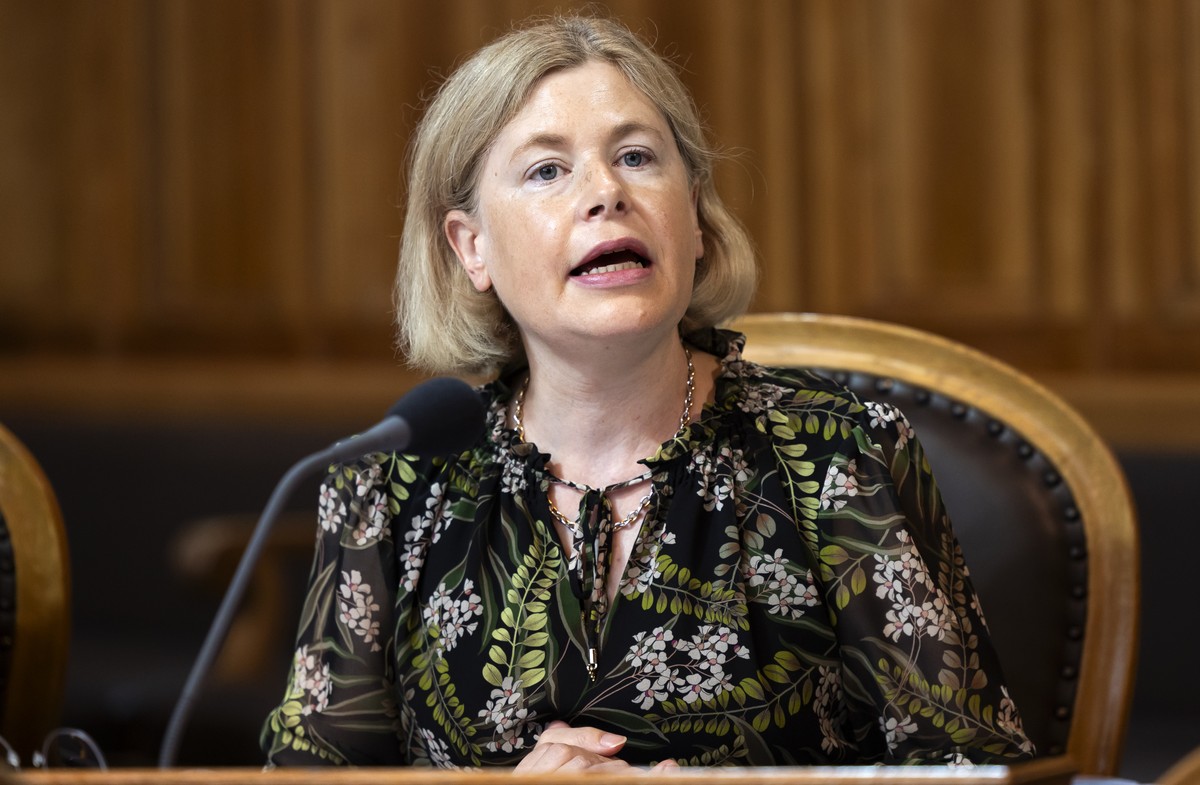 Esther Friedli, SVP-SG, spricht waehrend der Debatte ueber die Kosten- und Praemienentwicklung bei der Umsetzung von Efas (einheitliche Finanzierung ambulanter und stationaerer Leistungen), waehrend d ...