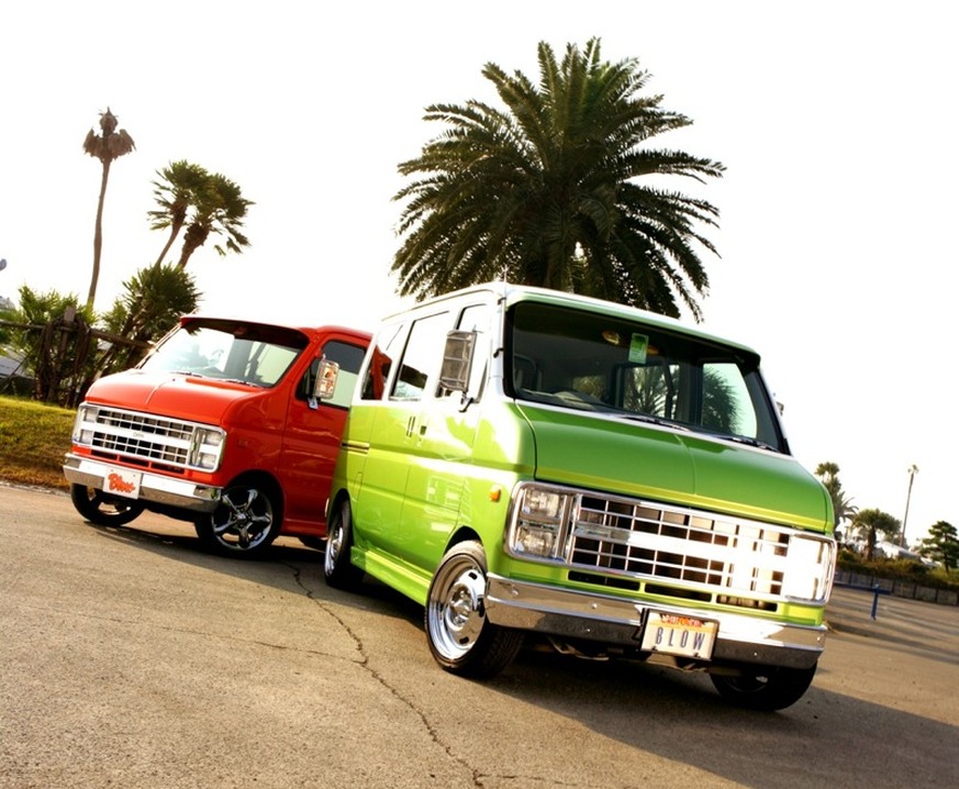 dream factory blow chevrolet van japan kei car http://www.blow-net.co.jp/products-cars/boogie-rider-da64